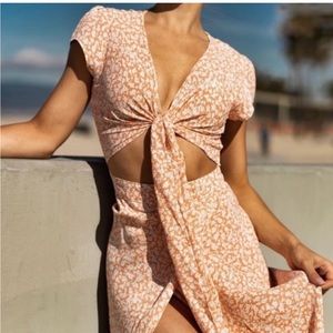 FLYNN SKYE XS Wrap Dress Never Worn